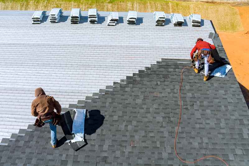 licensed and insured roofer in Wichita