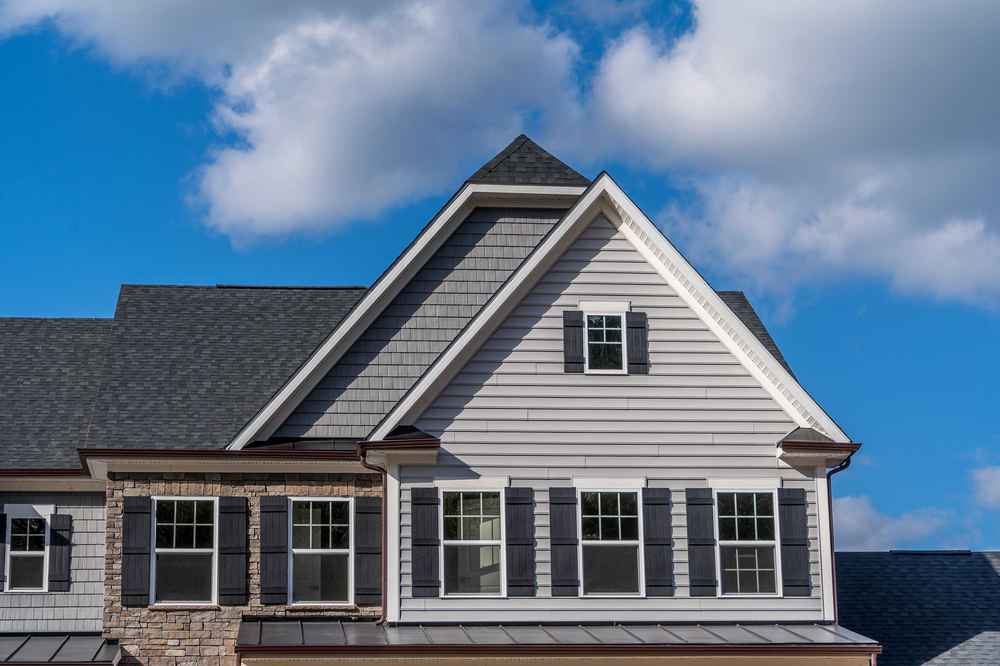 asphalt shingle roofing expert in Wichita