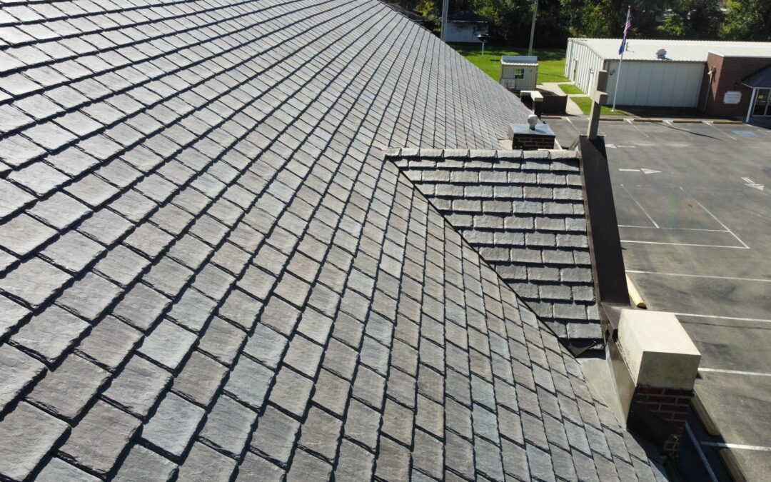 Straight Rows or Staggered Look: Choosing Your Roof’s Coursing Style