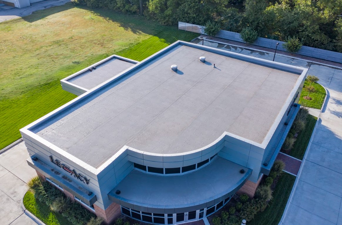 commercial roofing service in Lawrence, KS