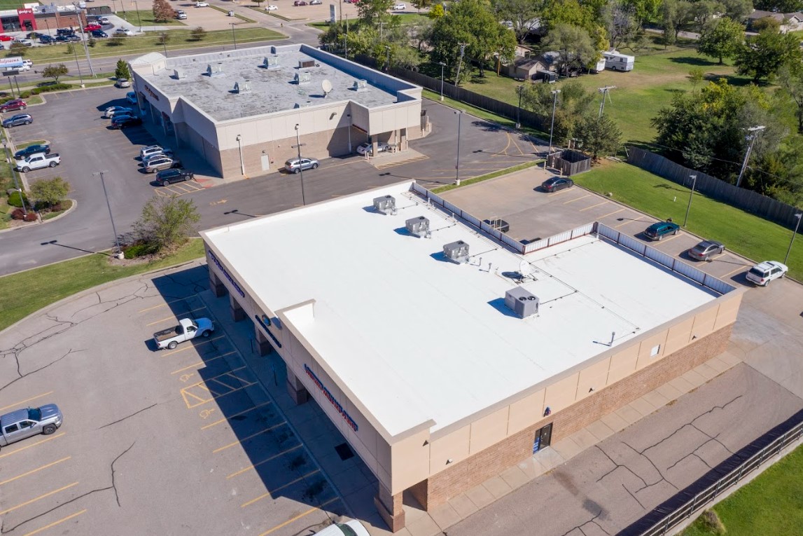 commercial roofing service in Salina, KS