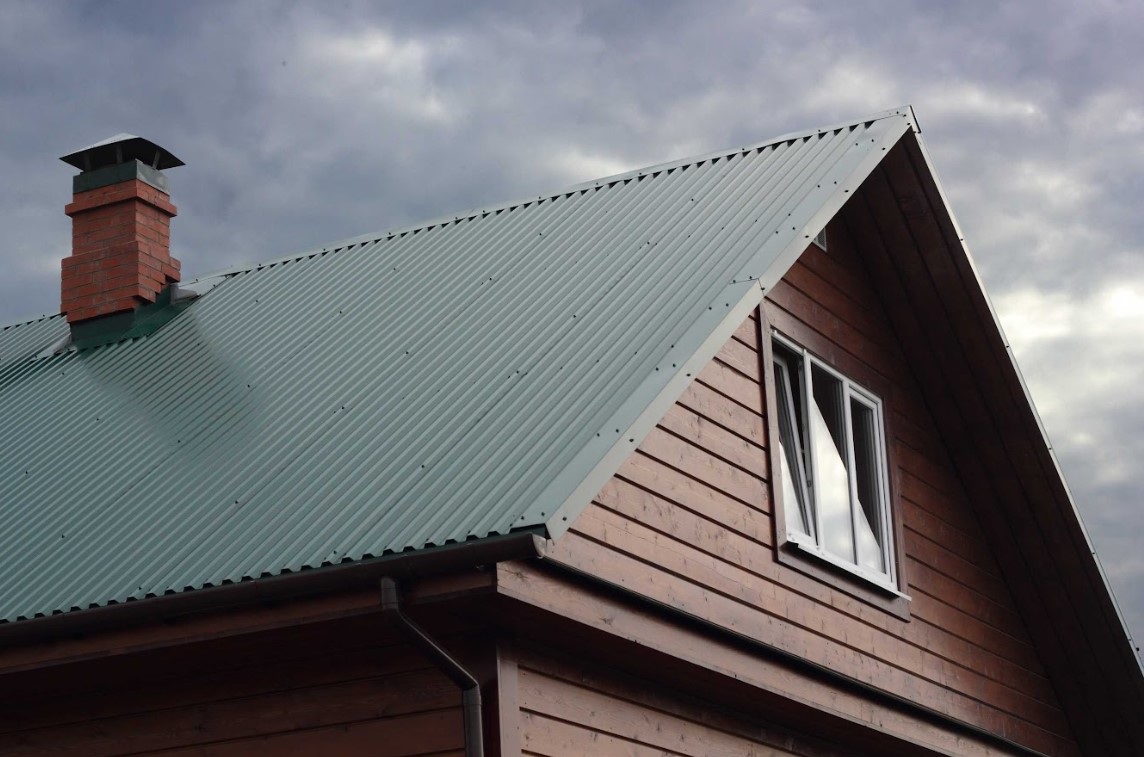 metal roof lower your insurance in Kansas