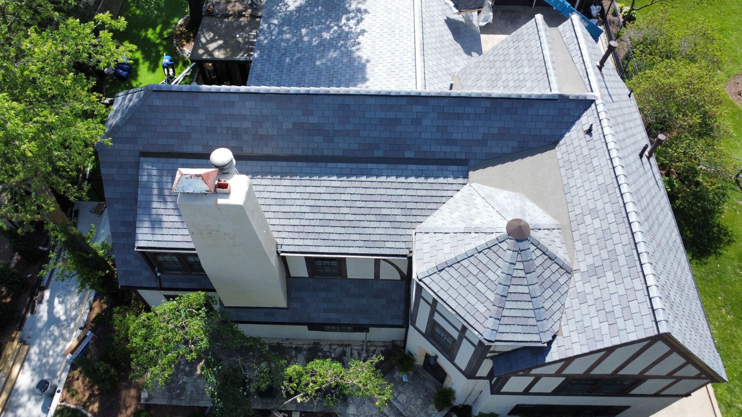 Cut-Up Roof DaVinci with Turret and Custom Chimney Flashing and Flue